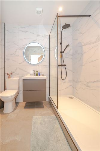Apartment 3 El-Pinar, Kilgobbin Road, Sandyford, Dublin