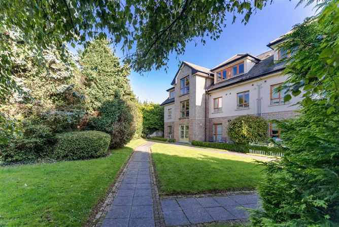 Apartment 3 El-Pinar, Kilgobbin Road, Sandyford, Dublin