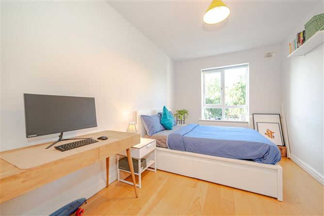 Apartment 3 El-Pinar, Kilgobbin Road, Sandyford, Dublin