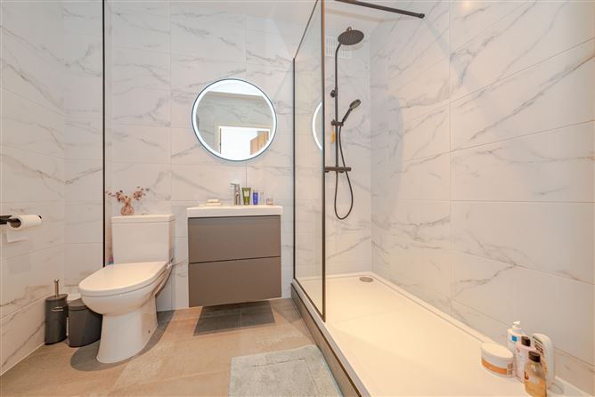 Apartment 3 El-Pinar, Kilgobbin Road, Sandyford, Dublin