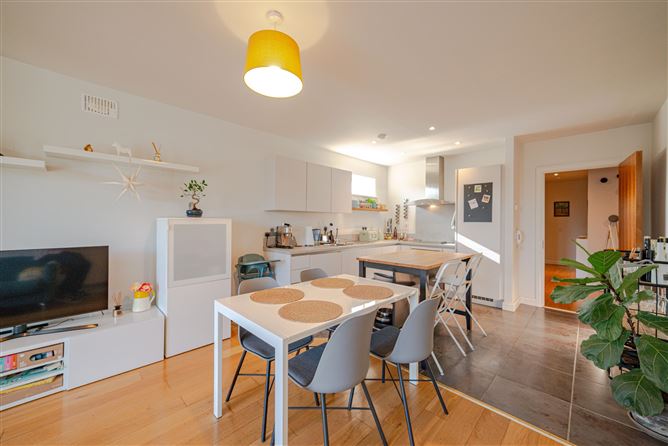 Apartment 3 El-Pinar, Kilgobbin Road, Sandyford, Dublin