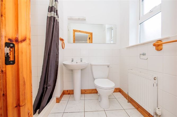 33 Glen Vale, Ballyragget, Co. Kilkenny