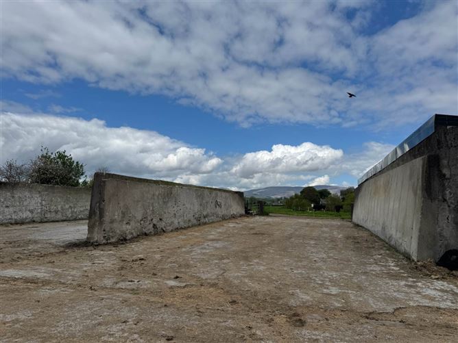 Photo 25 of 38 — Moher, Ballyporeen, County Tipperary