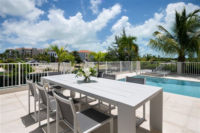 Photo 6 of 10 — Canal Drift,Leeward Settlement,Providenciales and West Caicos,Turks and Caicos