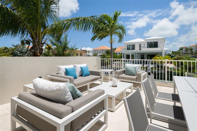 Photo 8 of 10 — Canal Drift,Leeward Settlement,Providenciales and West Caicos,Turks and Caicos