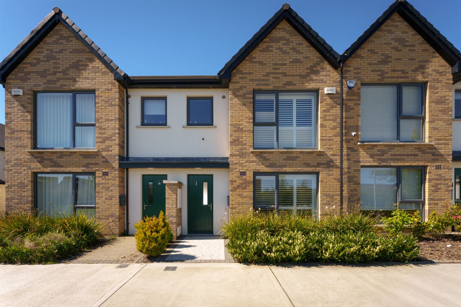 Photo 1 of 21 — 3 Rowan Park, Kilcarbery, Dublin 22
