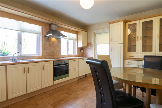 31 Glendown Crescent, Templeogue, Dublin 6W