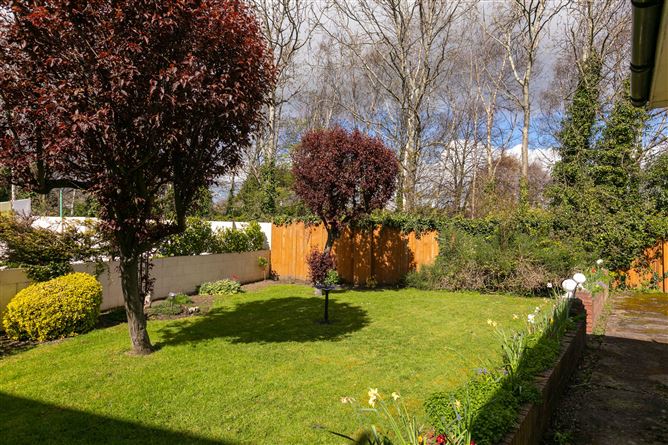 31 Glendown Crescent, Templeogue, Dublin 6W