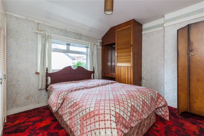 1 Linenhall Parade, Smithfield, Dublin 7