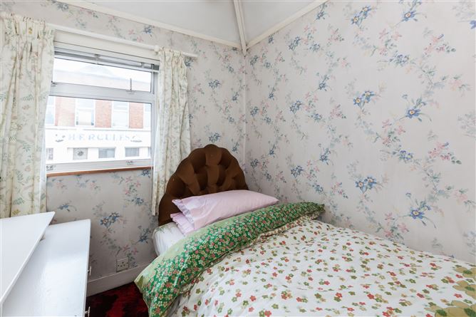 1 Linenhall Parade, Smithfield, Dublin 7