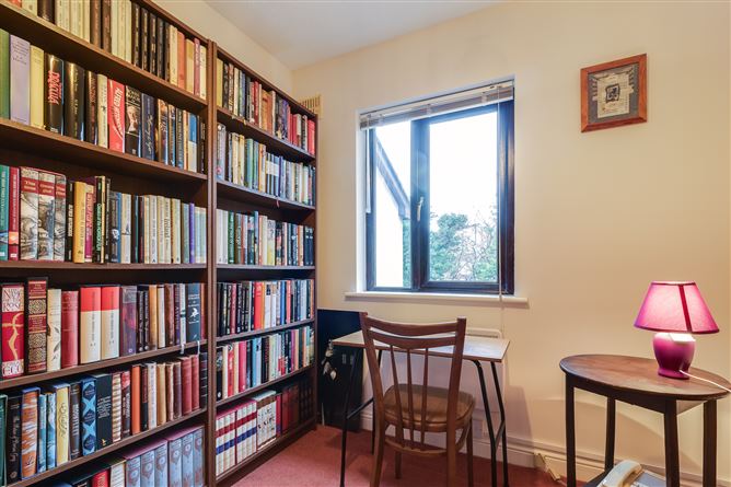 43 Castlecourt, Killiney, County Dublin