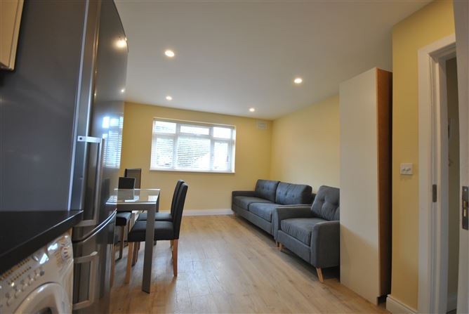 2 Lansdowne Court, Shelbourne Road, Ballsbridge, Dublin 4