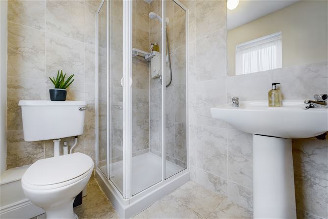 14 Meneval Grove Farmleigh, Dunmore Road, Waterford