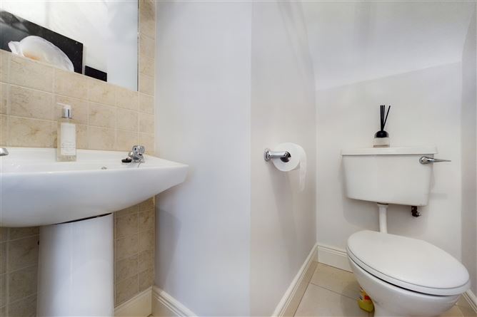14 Meneval Grove Farmleigh, Dunmore Road, Waterford