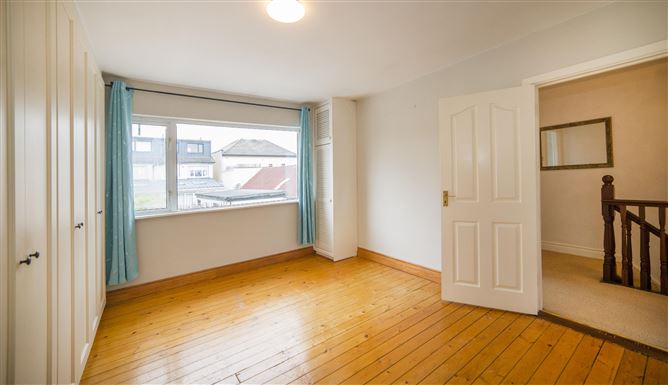26 Whitehall Park, Terenure, Dublin