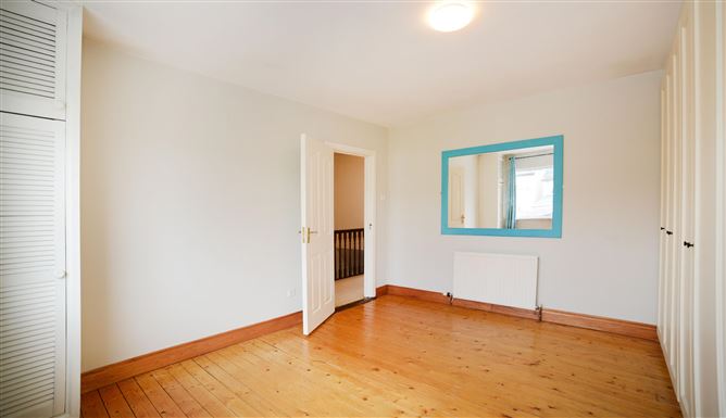 26 Whitehall Park, Terenure, Dublin