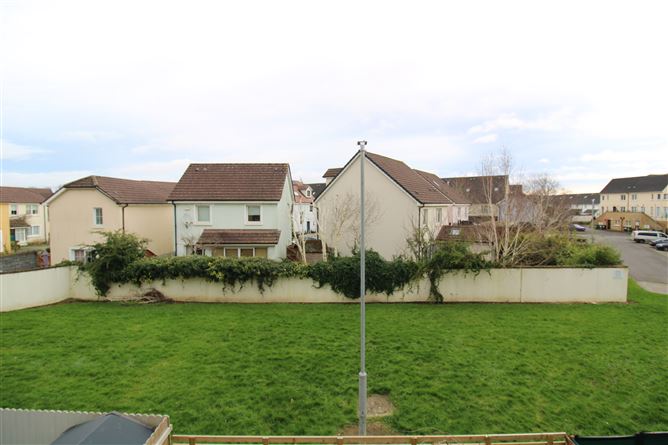 39 Hayworth Terrace, Ongar,   Dublin 15