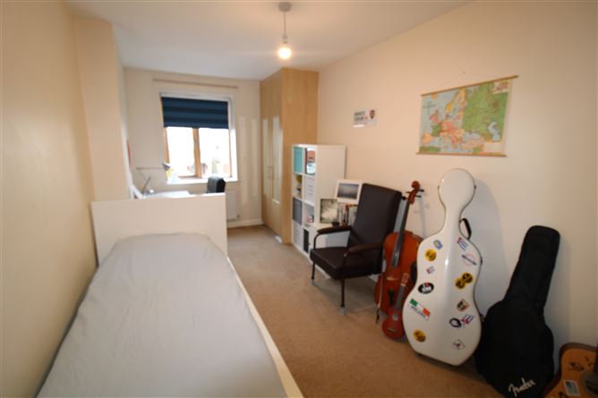 Goldsmith Hall, Collegewood, Castleknock,   Dublin 15