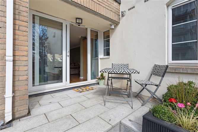 5 Heather Court, Stepaside Park, Stepaside, Dublin 18