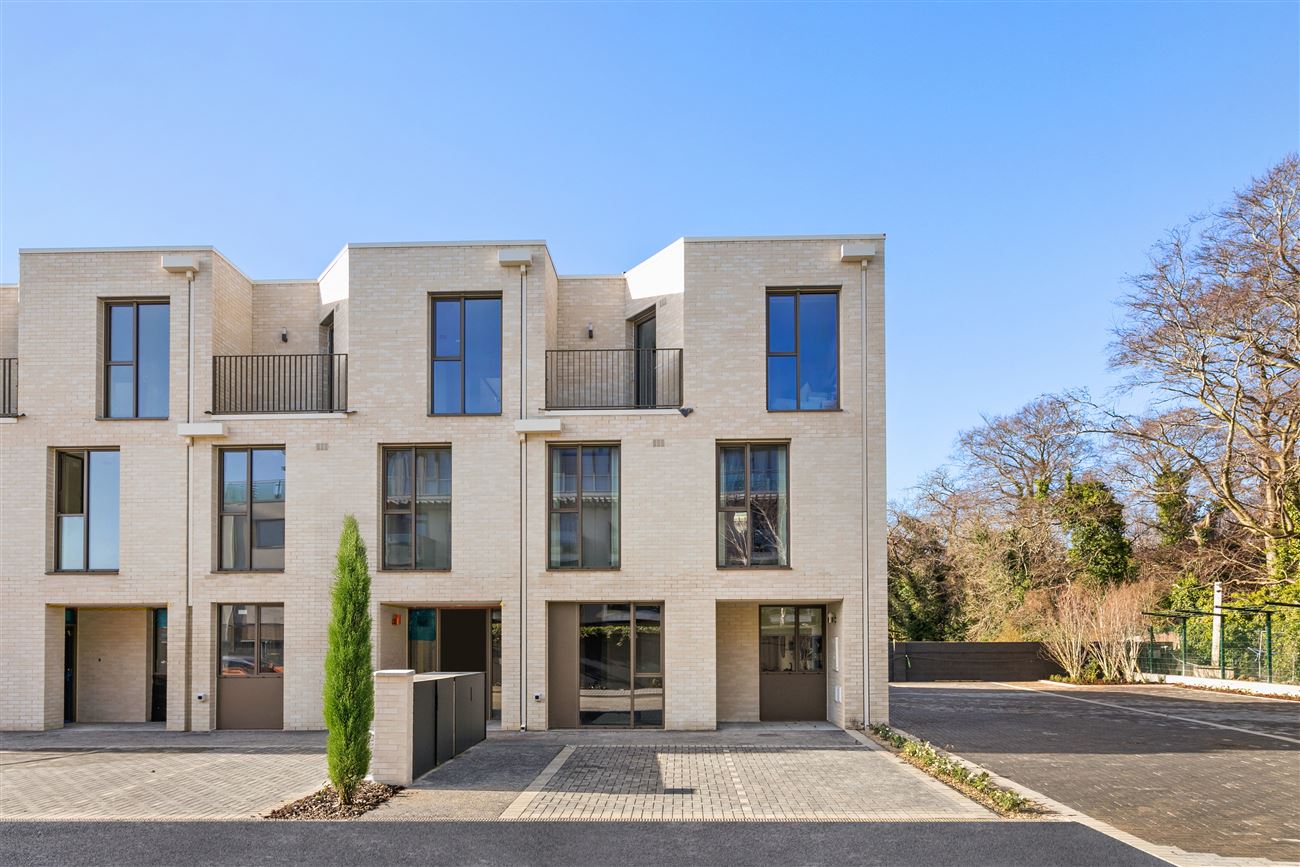 Heron Wood, Cabinteely, Dublin 18