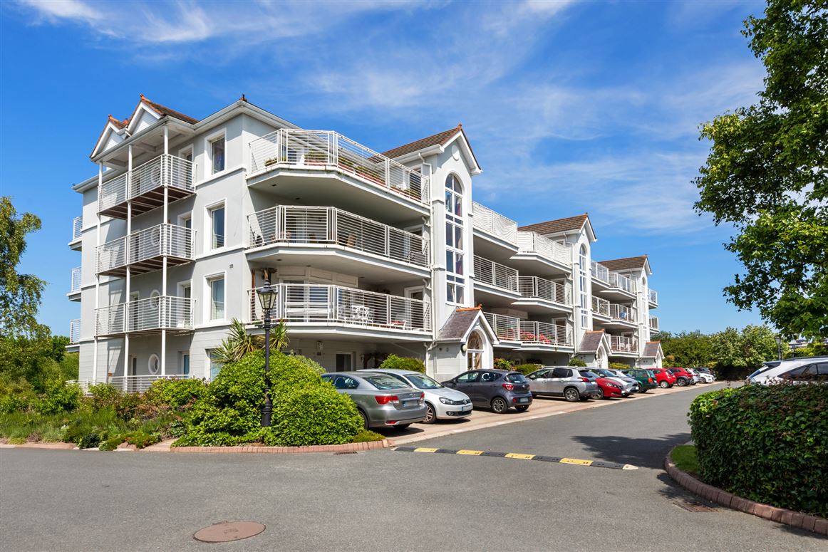 104 Salthill, Block D, Monkstown, Co. Dublin