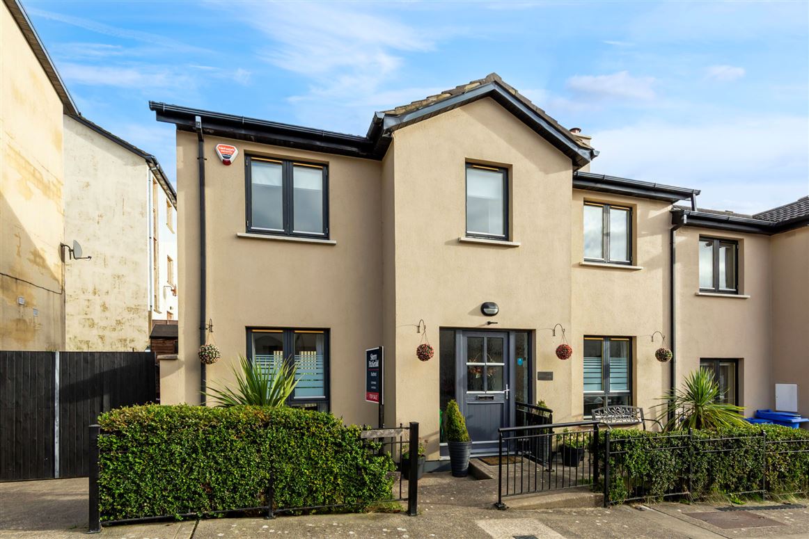 73 The Green, Clonard Village, Wexford