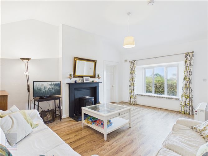 2 Coastguard Cottage, St. Helens, Wexford