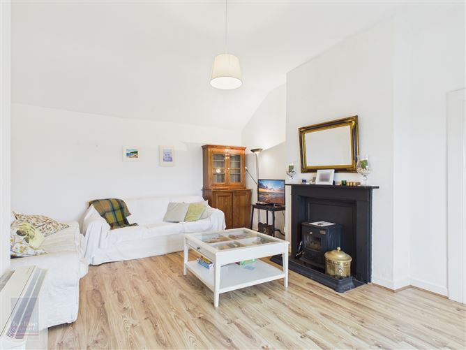 2 Coastguard Cottage, St. Helens, Wexford