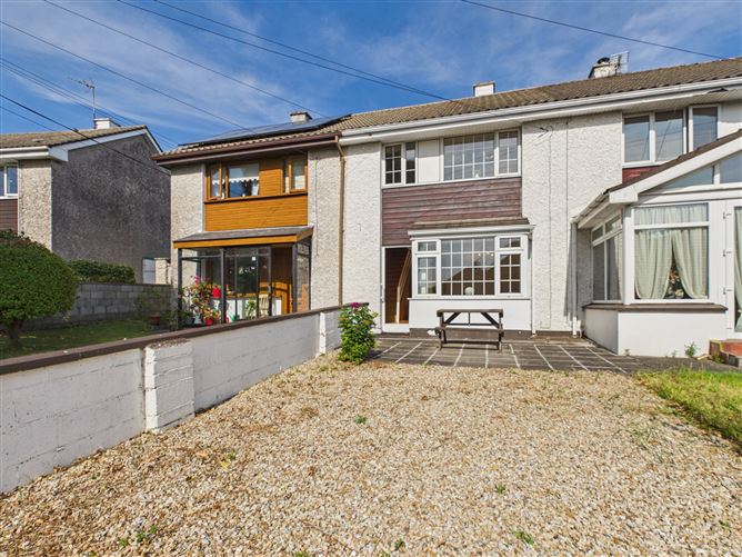 Photo 34 of 38 — 18 Riverside Estate, Midleton, Cork