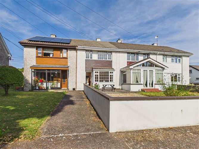 Photo 1 of 38 — 18 Riverside Estate, Midleton, Cork