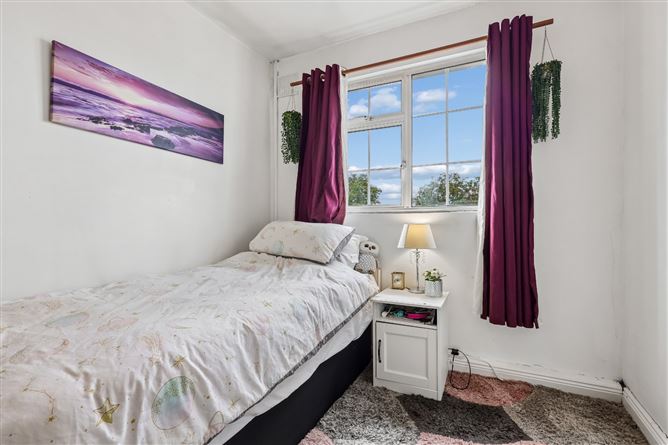Photo 13 of 18 — 21 Berryfield Road, Finglas, Dublin 11