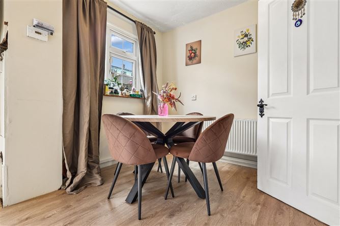 Photo 8 of 18 — 21 Berryfield Road, Finglas, Dublin 11