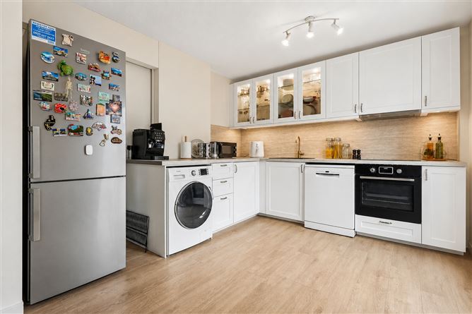 Photo 6 of 18 — 21 Berryfield Road, Finglas, Dublin 11