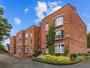 8 Verona, Queens Park, Monkstown, Co. Dublin