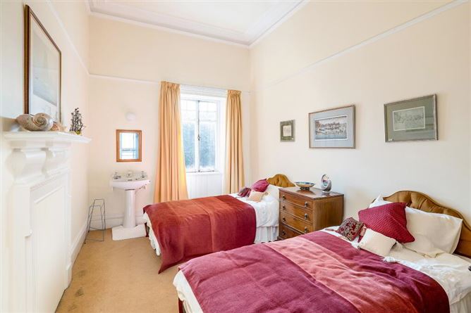 Quarryvale House, Old Lucan Road, Palmerstown, Dublin