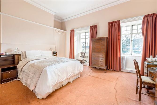 Quarryvale House, Old Lucan Road, Palmerstown, Dublin