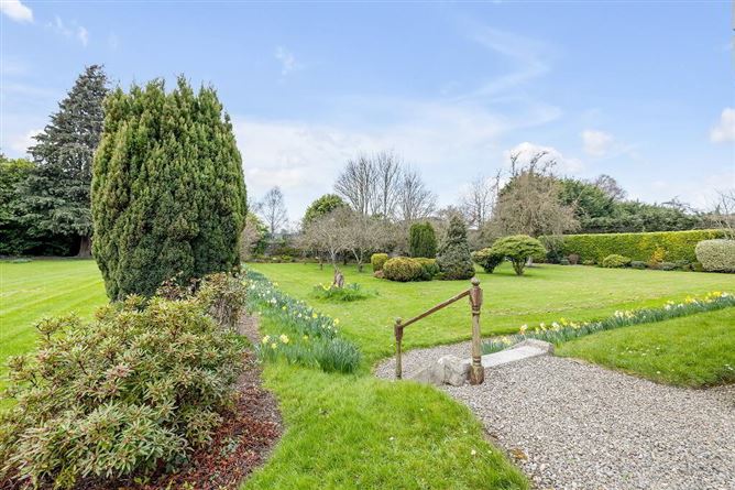 Quarryvale House, Old Lucan Road, Palmerstown, Dublin
