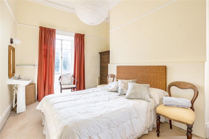 Quarryvale House, Old Lucan Road, Palmerstown, Dublin