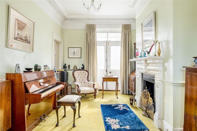 Quarryvale House, Old Lucan Road, Palmerstown, Dublin
