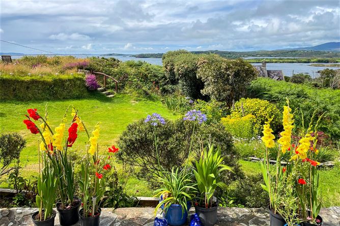 Kilcoe, Ballydehob, Co. Cork