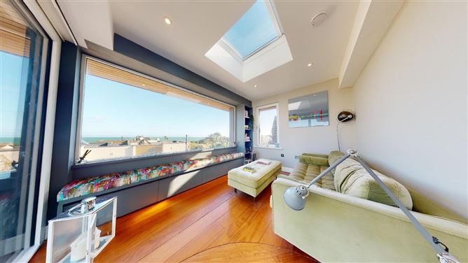 1 The Tides, Strand Road, Rosslare Strand, Co. Wexford