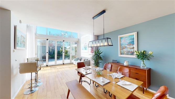 1 The Tides, Strand Road, Rosslare Strand, Co. Wexford