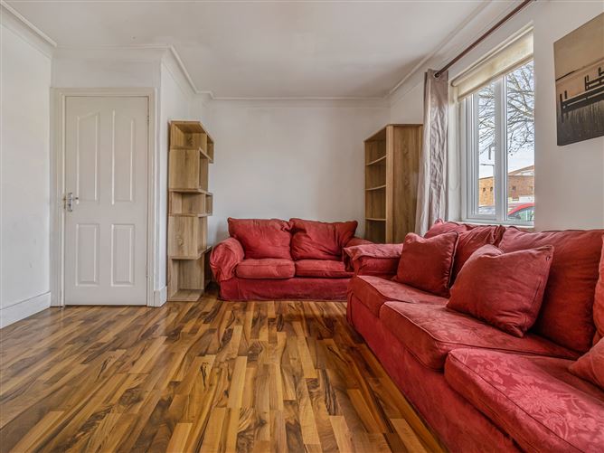 17 Church Grove, Aylesbury,   Dublin 24