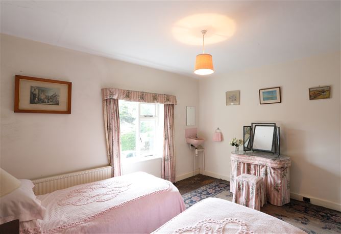 The Bridge, Enniskerry Road, Kilternan,   Dublin 18