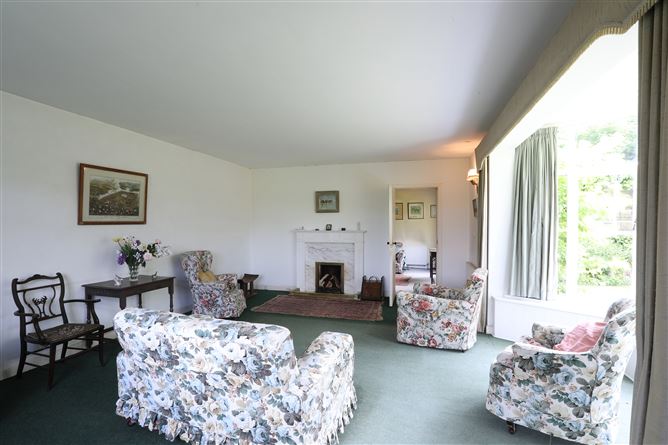 The Bridge, Enniskerry Road, Kilternan,   Dublin 18
