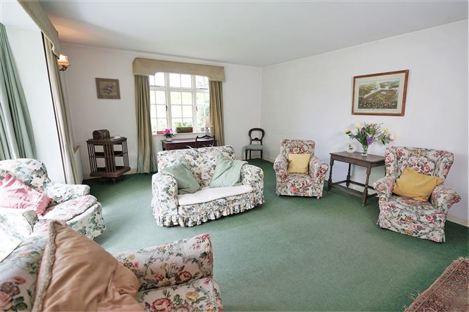 The Bridge, Enniskerry Road, Kilternan,   Dublin 18