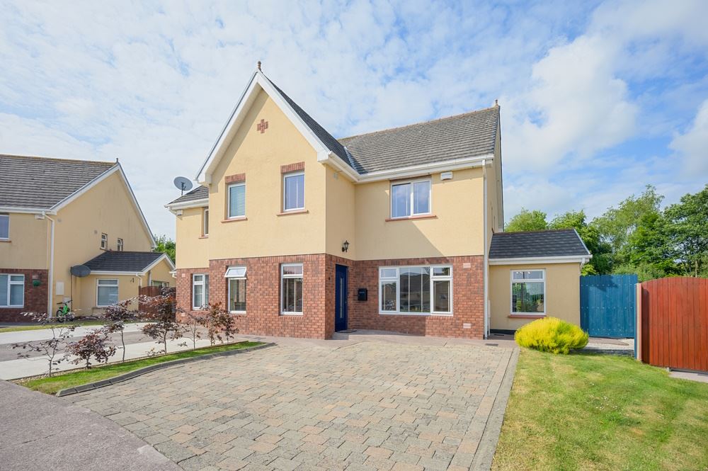 24 The Drive, Lios Cara, Killeens, Cork