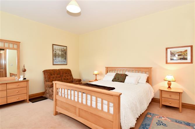 Rosscahill West, Rosscahill, Galway