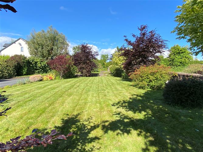 Rosscahill West, Rosscahill, Galway