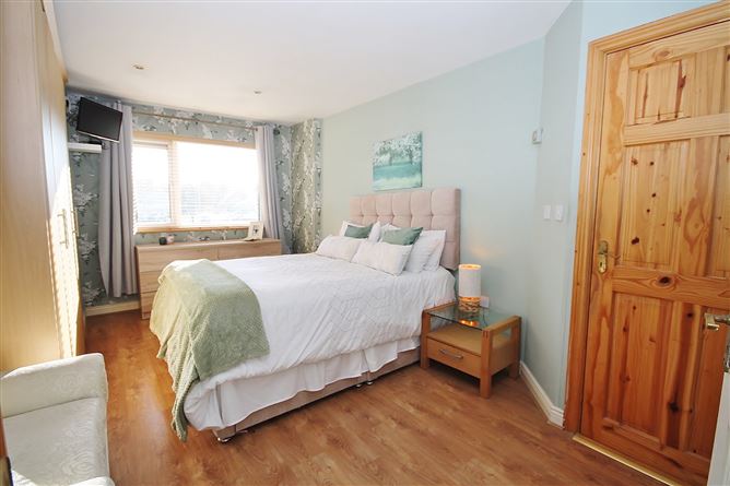 63 Verschoyle Park, Fortunestown, Citywest, Dublin 24